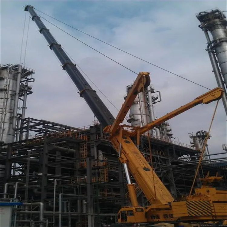 熊口镇吊板房的吊车