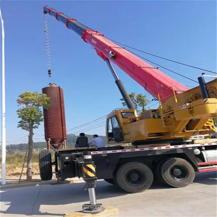 熊口镇80吨吊车出租多少钱